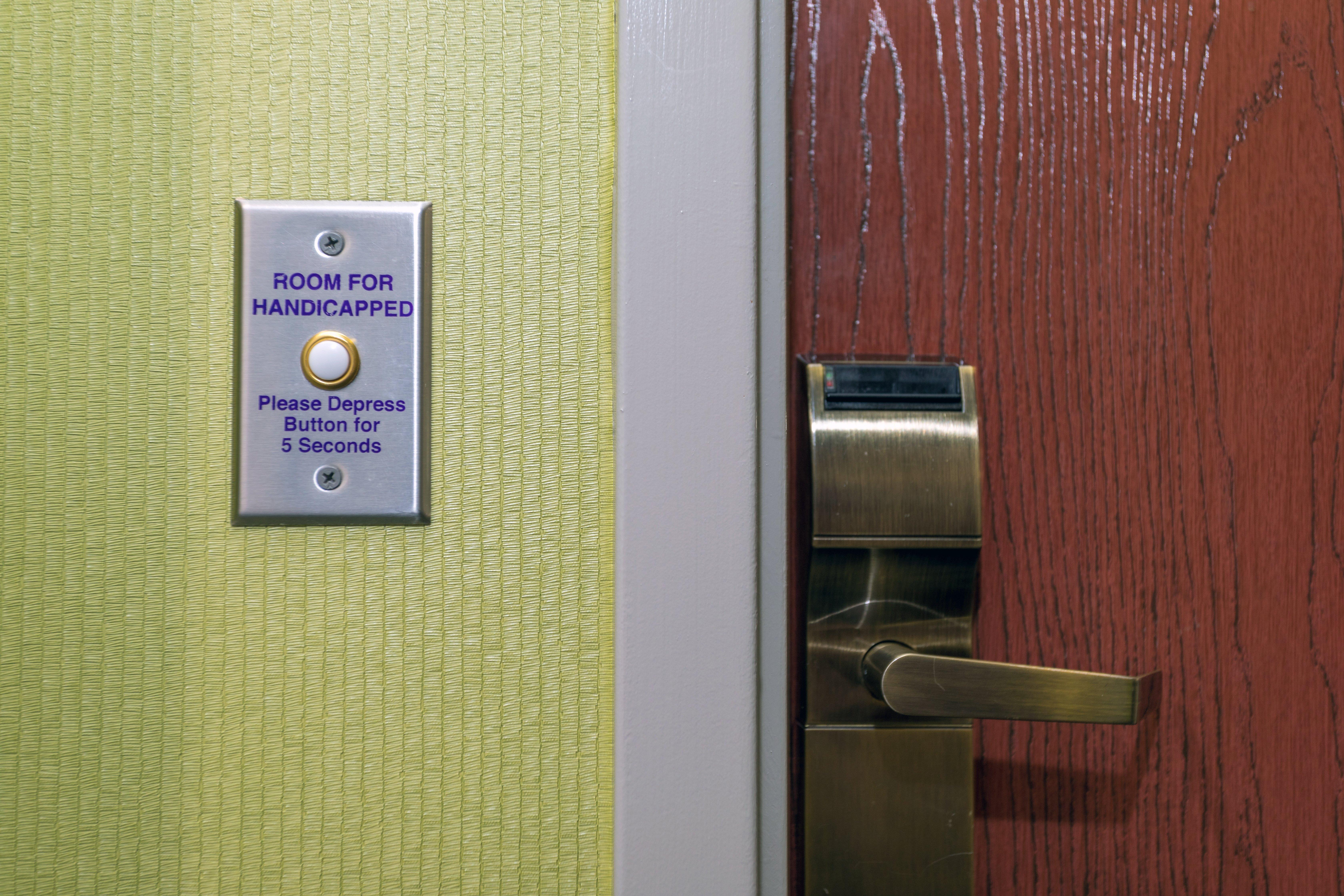 Holiday Inn Express Hotel & Suites Athens By Ihg Екстер'єр фото