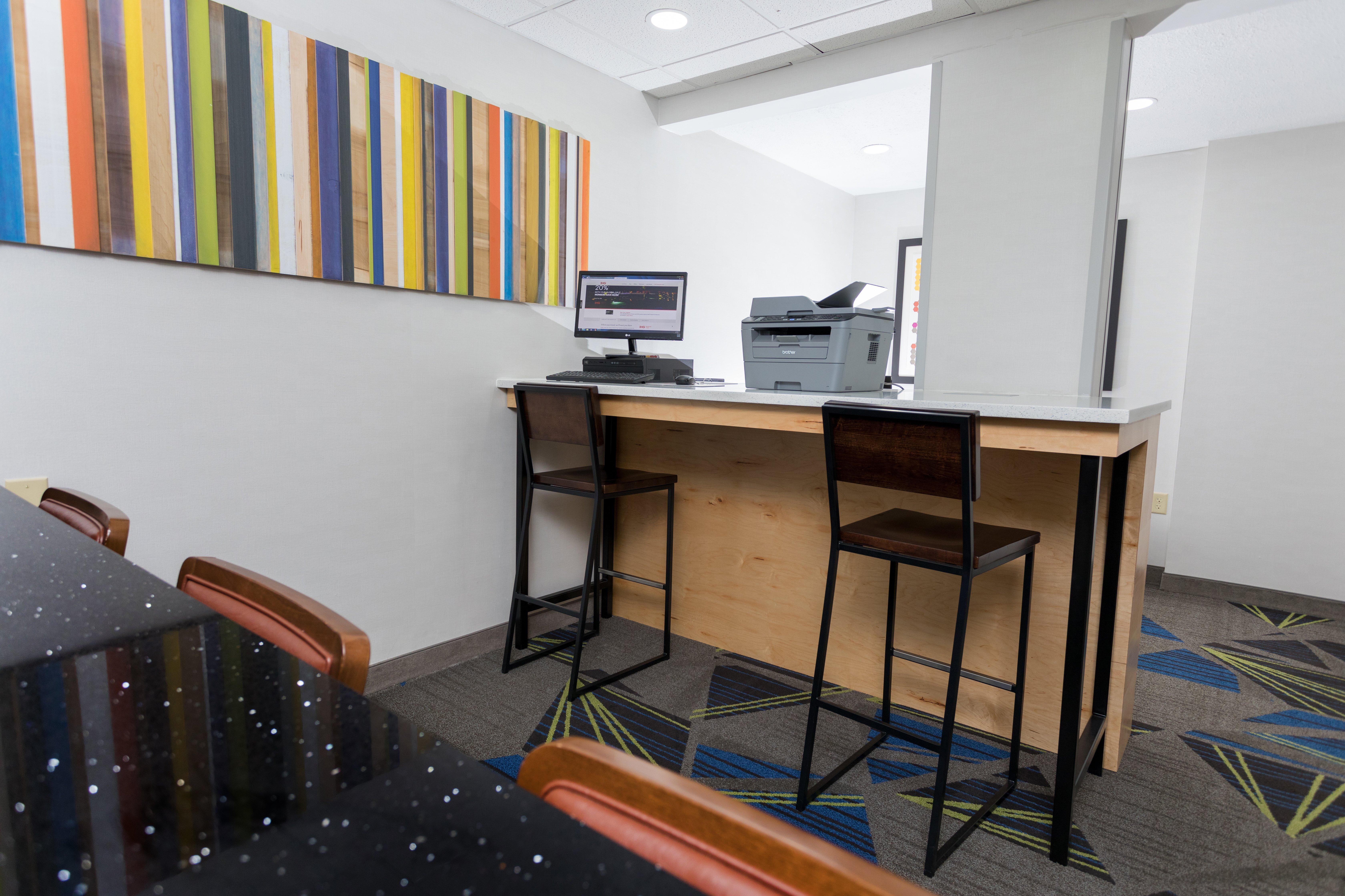 Holiday Inn Express Hotel & Suites Athens By Ihg Екстер'єр фото